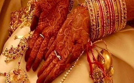 Anuj - Best Bridal & Wedding Mehendi Artist in  Delhi NCR | BookEventZ