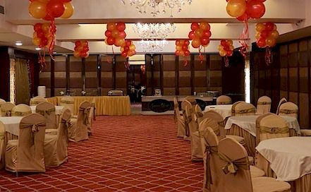 Golden Leaf Banquet Malad AC Banquet Hall in Malad