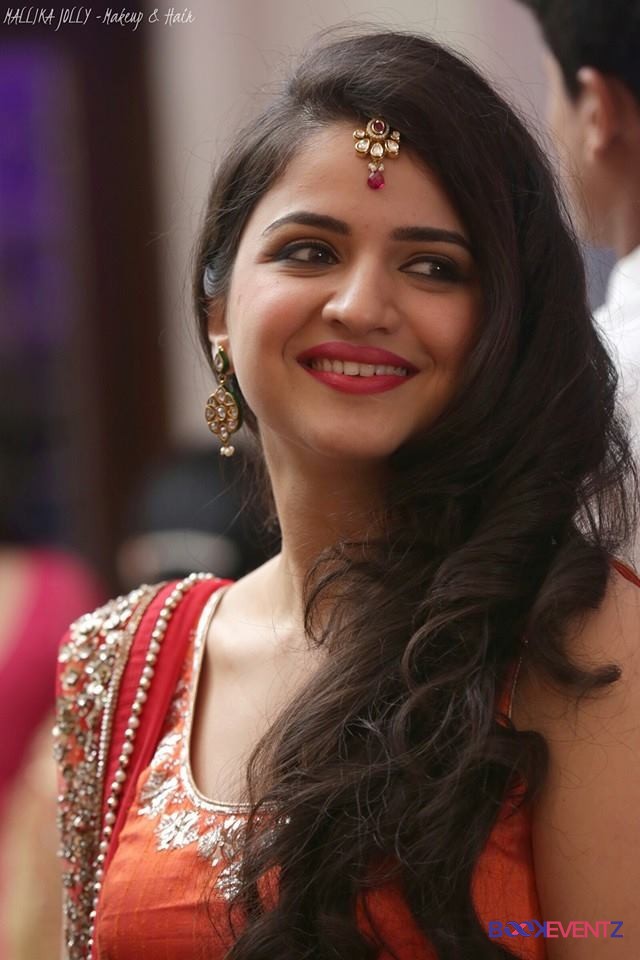 Mallika Jolly Makeup Artist, Mumbai