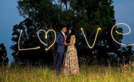 Heart Clickers - Best Wedding & Candid Photographer in  Bangalore | BookEventZ