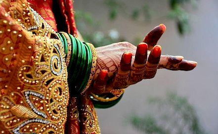 Manoj Kadam Photography - Best Wedding & Candid Photographer in  Mumbai | BookEventZ