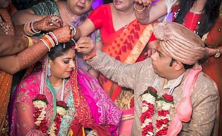 Suresh Digital Foto - Best Wedding & Candid Photographer in  Mumbai | BookEventZ