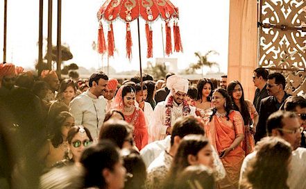 Ravi Pahuja Photography - Best Wedding & Candid Photographer in  Indore | BookEventZ