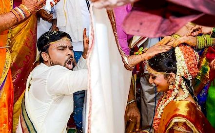 Crystalshine Photography - Best Wedding & Candid Photographer in  Mumbai | BookEventZ