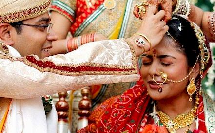 Dizikad - Best Wedding & Candid Photographer in  Mumbai | BookEventZ