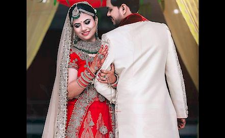 Indori Lensation - Best Wedding & Candid Photographer in  Indore | BookEventZ