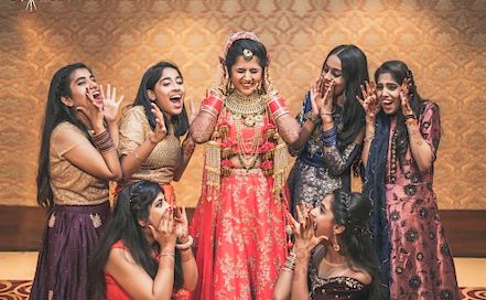 Dream Gallery Production - Best Wedding & Candid Photographer in  Indore | BookEventZ