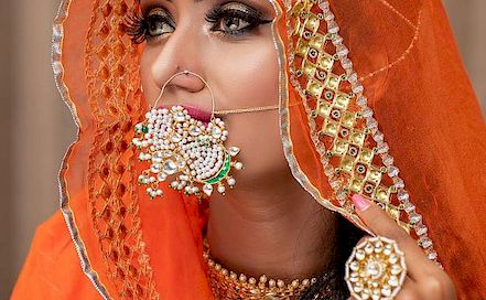 Hir Chauhan Clicks Wedding Photographer, Ahmedabad- Photos, Price & Reviews | BookEventZ