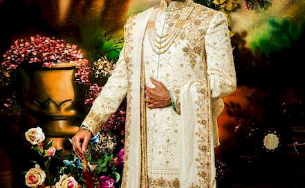 PARIVAR- The Wedding Team Wedding Photographer, Ahmedabad- Photos, Price & Reviews | BookEventZ