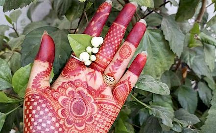 Aarohi - Best Bridal & Wedding Mehendi Artist in  Nashik