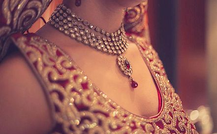 Ravindra Chauhan Photography, Virar - Best Wedding & Candid Photographer in  Mumbai | BookEventZ