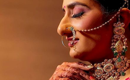 Akash Photography, Delhi - Best Wedding & Candid Photographer in  Delhi NCR | BookEventZ