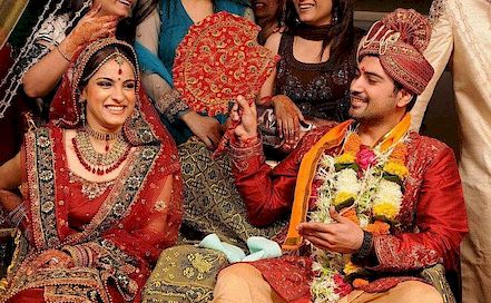Ambika Vision - Best Wedding & Candid Photographer in  Mumbai | BookEventZ