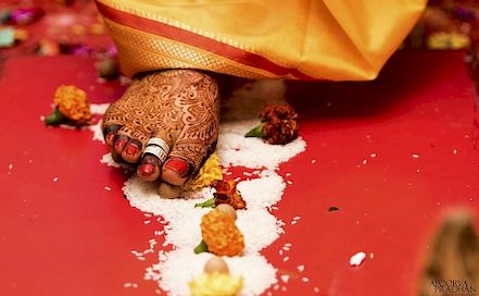 Apoorva Pradhan Photography - Best Wedding & Candid Photographer in  Mumbai | BookEventZ