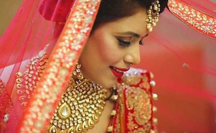 Creative Response Photography - Best Wedding & Candid Photographer in  Delhi NCR | BookEventZ