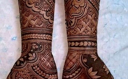 Gourab - Best Bridal & Wedding Mehendi Artist in  Indore