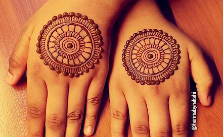 Henna by Rakshi