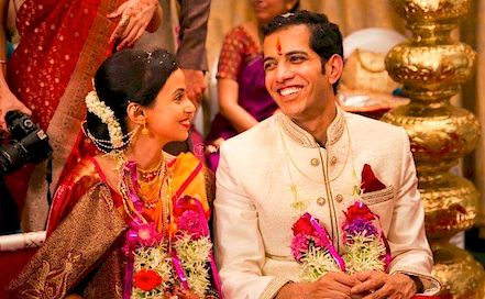 Candid Shooterz - Best Wedding & Candid Photographer in  Mumbai | BookEventZ
