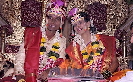 Vinit Photography - Best Wedding & Candid Photographer in  Mumbai | BookEventZ