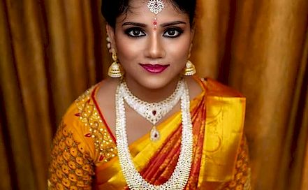J Wedding Stories by Sathish Kumar - Best Wedding & Candid Photographer in  Chennai | BookEventZ