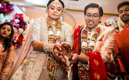 Kartik Patani - Best Wedding & Candid Photographer in  Mumbai | BookEventZ