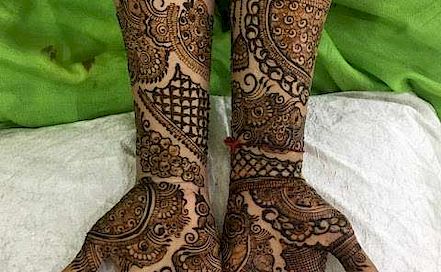 Mehandi service at your place - Best Bridal & Wedding Mehendi Artist in  Indore