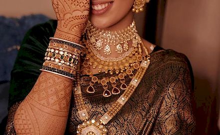 Naari's Weddings, Chandivali - Best Wedding & Candid Photographer in  Mumbai | BookEventZ