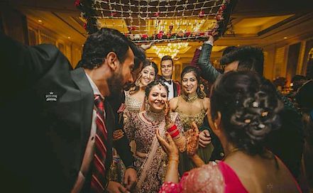 Nikesh Aryan's Photography - Best Wedding & Candid Photographer in  Kolkata | BookEventZ
