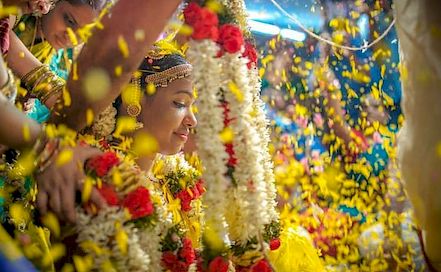 Nura Photography - Best Wedding & Candid Photographer in  Chennai | BookEventZ