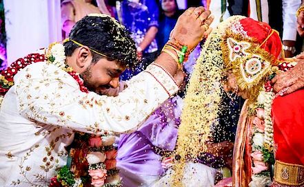 Paper Planes Photography - Best Wedding & Candid Photographer in  Kolkata | BookEventZ