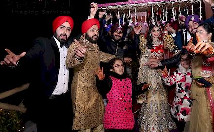 Pratibimb Imaging Services - Best Wedding & Candid Photographer in  Delhi NCR | BookEventZ