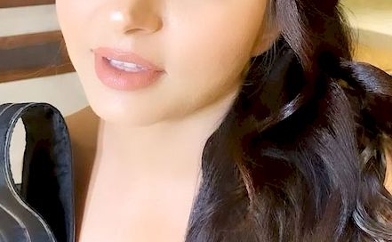 Priyanka Chawla Makeovers - Best Bridal & Wedding Makeup Artist in  Delhi NCR
