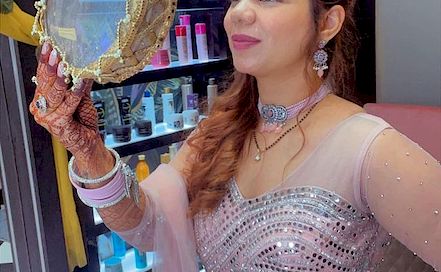 Richa Ahuja Makeovers - Best Bridal & Wedding Makeup Artist in  Delhi NCR