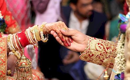 Sahi Films - Best Wedding & Candid Photographer in  Hyderabad | BookEventZ