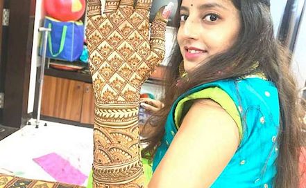 Shreya - Best Bridal & Wedding Mehendi Artist in  Indore