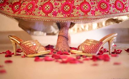 The Wedding Monkey - Best Wedding & Candid Photographer in  Delhi NCR | BookEventZ