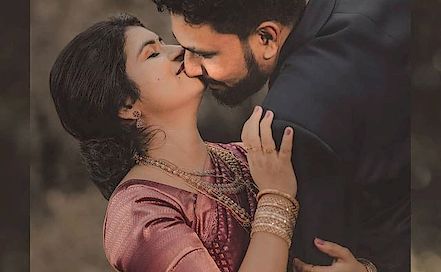 Venus Studio - Best Wedding & Candid Photographer in  Delhi NCR