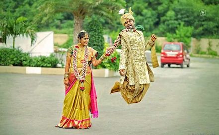 Vrsclick - Best Wedding & Candid Photographer in  Hyderabad | BookEventZ
