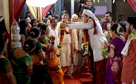 Satish S. Shevade - Best Wedding & Candid Photographer in  Mumbai | BookEventZ