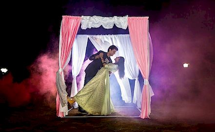 Agarwal Studio By Manish Agrawal - Best Wedding & Candid Photographer in  Mumbai | BookEventZ