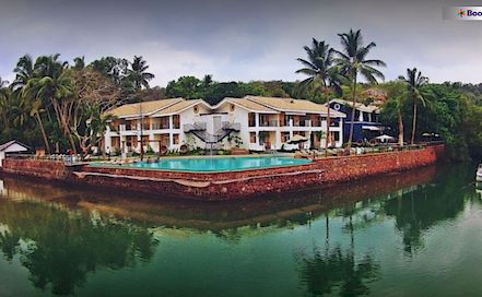 Acron Waterfront Resort Baga Goa Photo