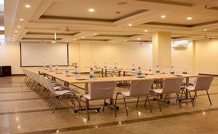 Alpina Hotels & Suites Greater Kailash Delhi NCR Photo