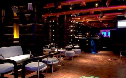 Club Escape Andheri Lounge in Andheri