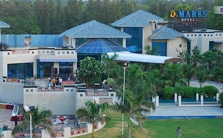 D - Royal @ Dee Marks Hotel & Resorts Mahipalpur AC Banquet Hall in Mahipalpur