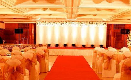 Durgadevi Saraf Hall Malad West AC Banquet Hall in Malad West
