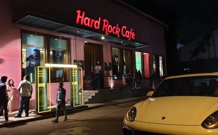 Hard Rock Cafe WorliPhoto