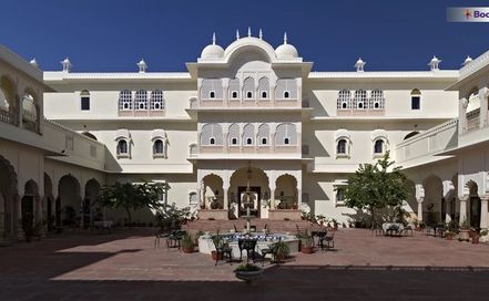 Hotel NahargarhPhoto