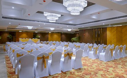 Hotel Royale Regent Tajganj AC Banquet Hall in Tajganj