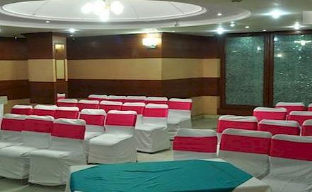 Hotel Tavisha Villa DLF Phase I Delhi NCR Photo