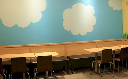 McDonald's, Lake City Mall, Thane, Party Hall in Mumbai